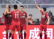开云体育在线-上港被鲁能逆转，收获本赛季首场失败