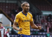 开云体育官网-包含切尔西客场大胜圣徒，登顶积分榜的词条