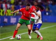 开云体育-葡萄牙队完胜法国队，林高远点燃赛场