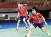 开云体育入口-中国队鏖战日本队，黄鸭组合状态火热