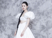 开云sport-波兰荣耀双重奏，摩纳哥赛道制霸与德甲绿茵场上的阿克传奇