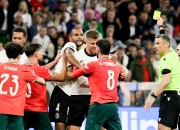 开云体育APP下载-包含葡萄牙二队狂胜，前景一片大好的词条