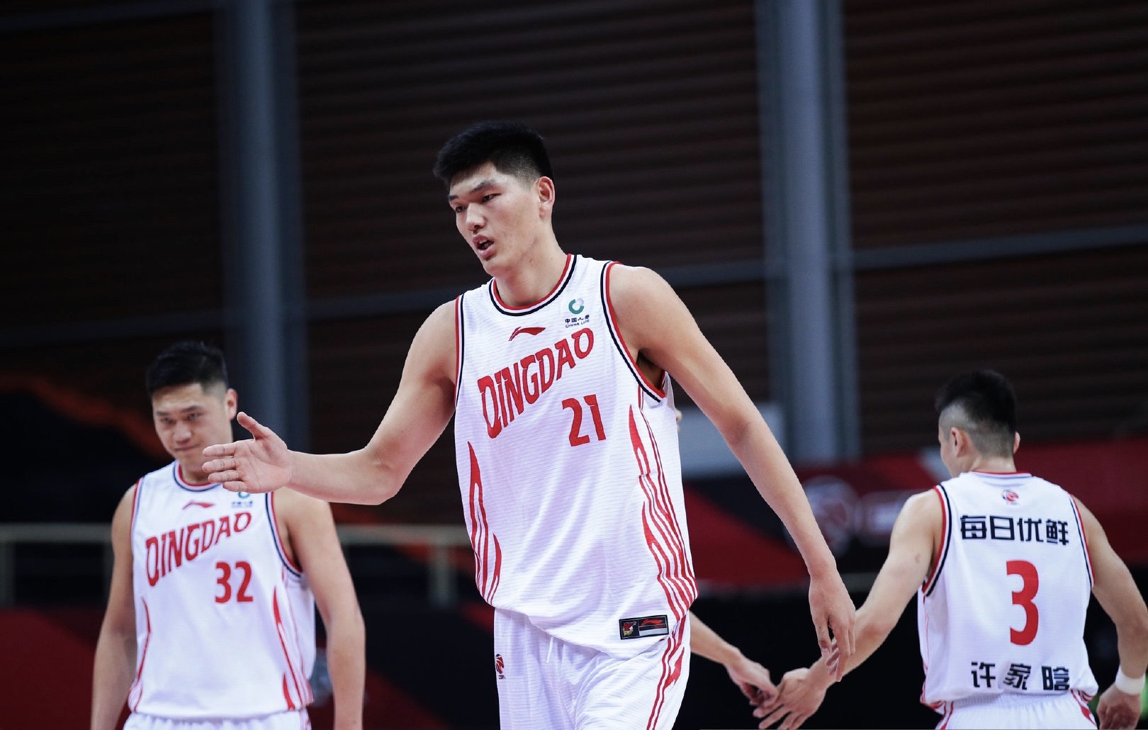 贵州男篮豪取四连胜，成为赛场黑马