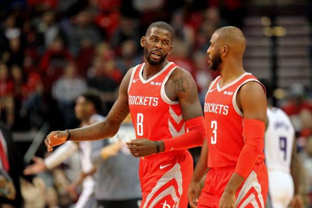 恩尼斯俱乐部的球迷合影日安排的简单介绍