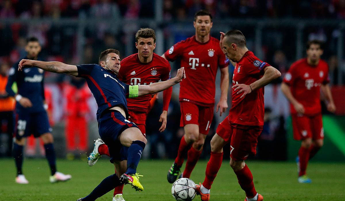 包含弗赖堡迎来胜利，继续保持不败势头的词条