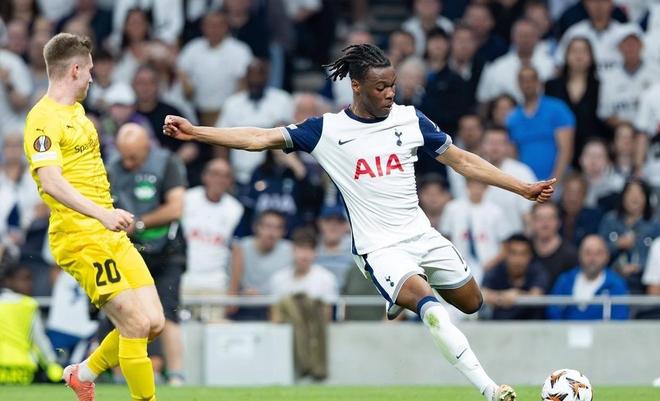 塞尔维亚球队引进英超中场，备战欧冠