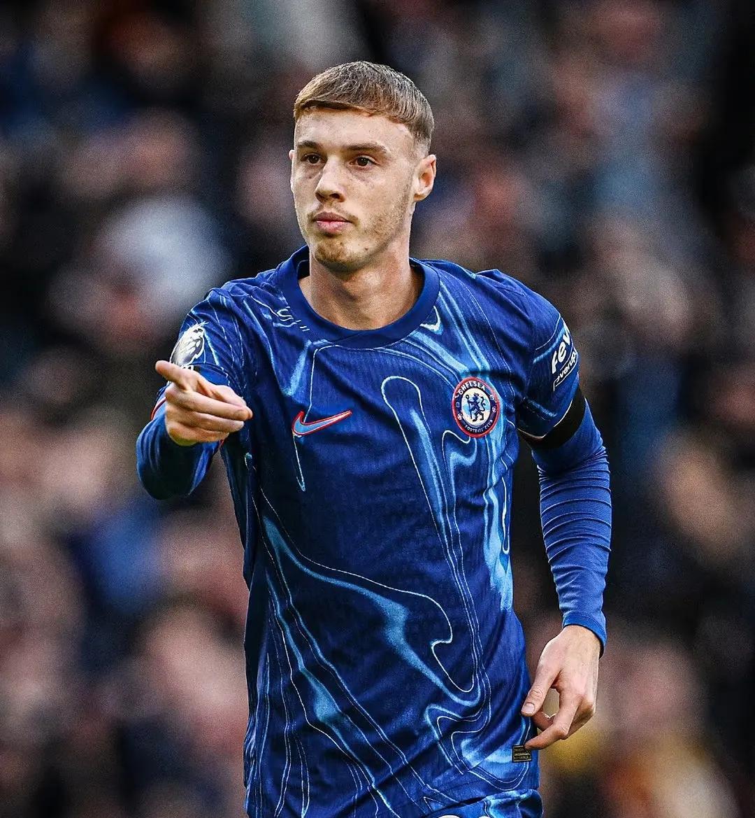 塞尔维亚球队引进英超中场，备战欧冠