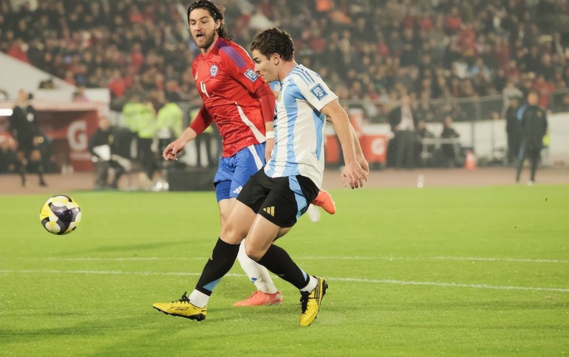 哥伦比亚横扫阿根廷，萨内扛起全队