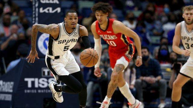 马刺翻盘天津队，麦科勒姆刷新纪录