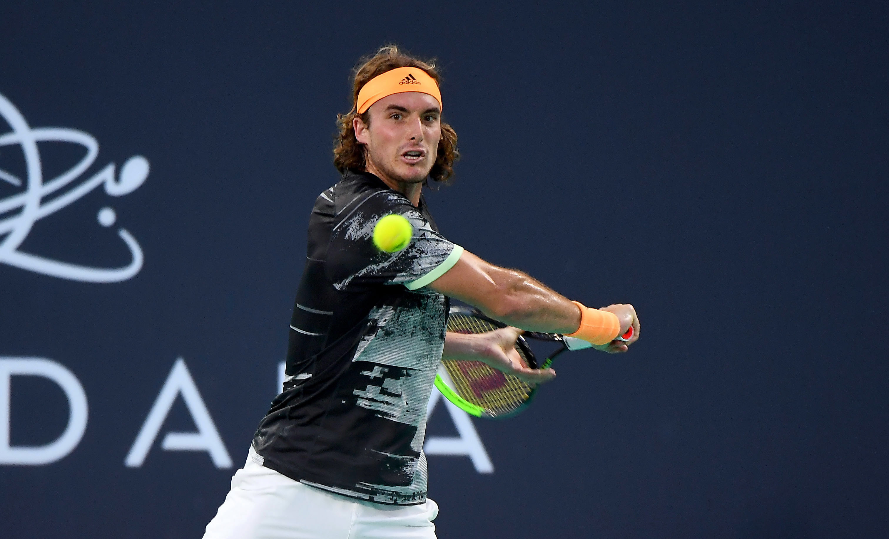 年终总决赛绝杀美网,西西帕斯刷新纪录 年终总决赛绝杀美网,西西帕斯刷新纪录