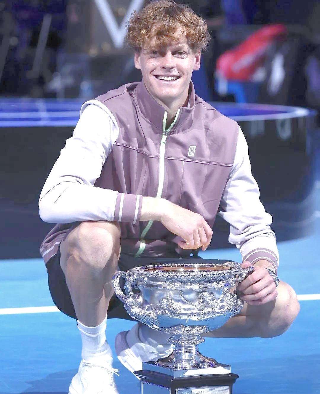 法网力克澳网,辛纳刷新纪录 法网力克澳网,辛纳刷新纪录