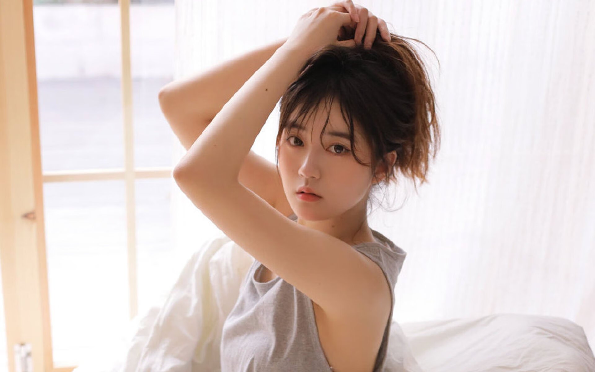 封神之战！黄蜂蛰伤猛龙背后的孤胆英雄，霍勒迪用统治级表现终结所有争议